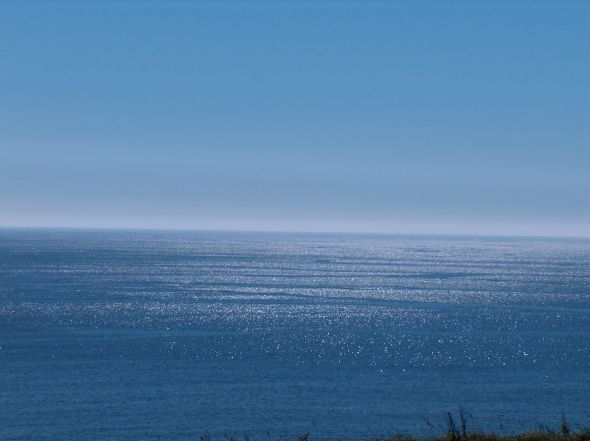 Blue sky, blue sea, an unlimited horizon on the Atlantic.